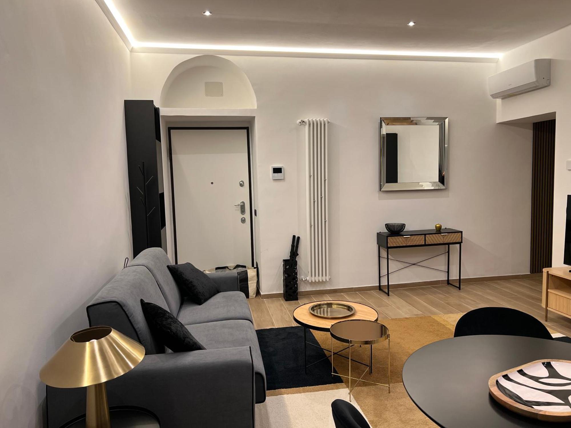 Luxury Apartment Navigli Milan Bagian luar foto